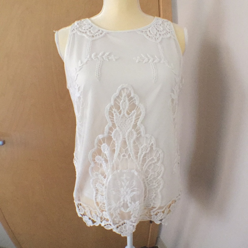 Creme blouse